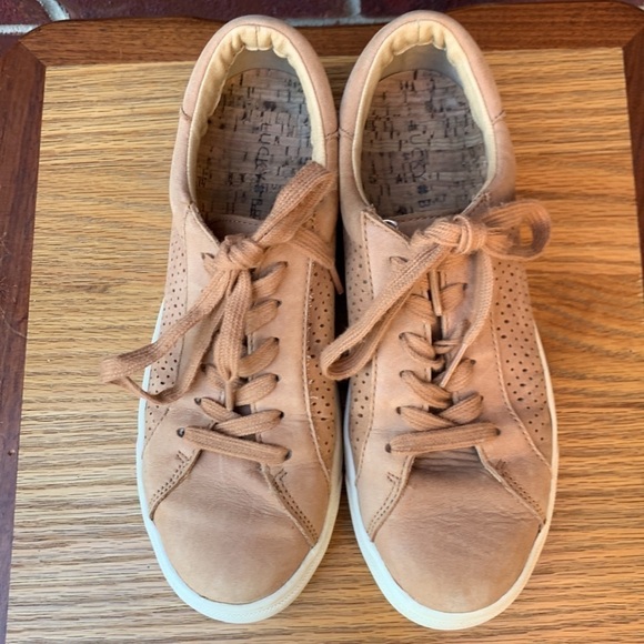 Lucky Brand Laurina Tan Leather Lace Up Sneakers - Picture 3 of 9